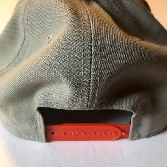 New Era 9Fifty Oakley Snap Back Hat - Picture 3 of 14